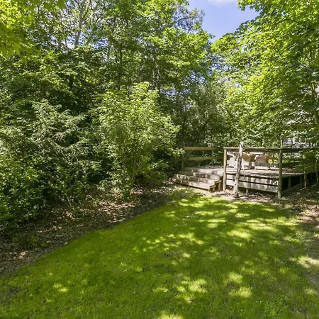 Holiday home Loevesteijn: Coastal Retreat With Garden Terrace *