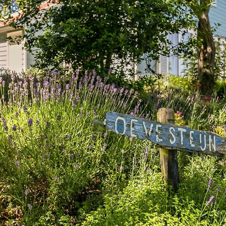 Loevesteijn - Nyaraló