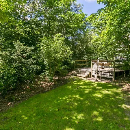 Loevesteijn: Coastal Retreat With Garden Terrace Holiday home Ouddorp